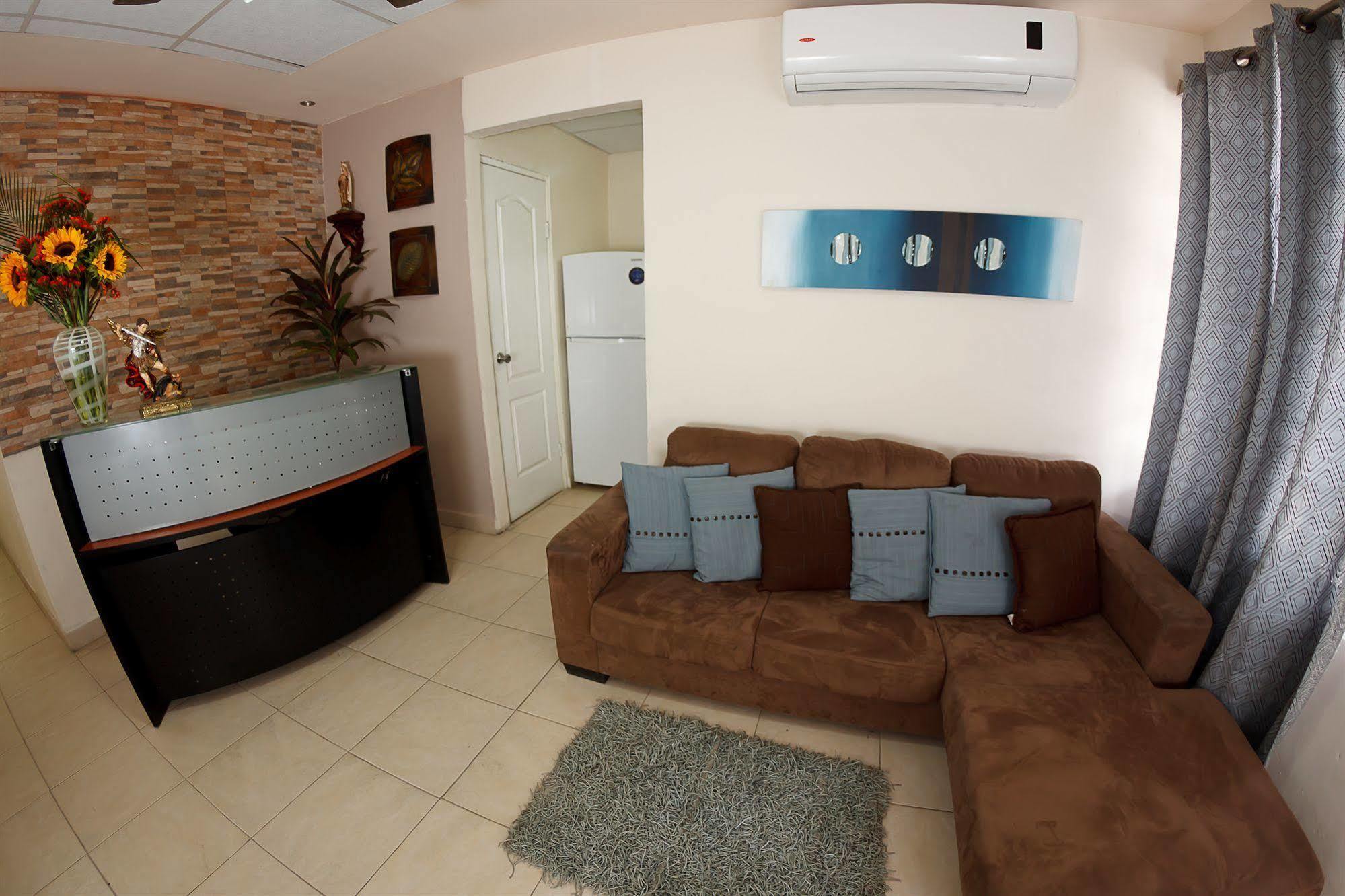 Hostal Gemar مدينة باناما المظهر الخارجي الصورة